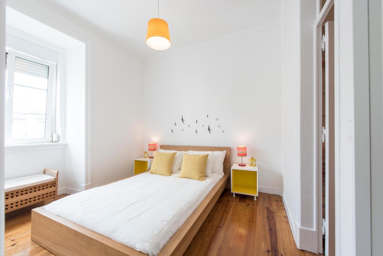Cozy With Castel View Lejlighed *